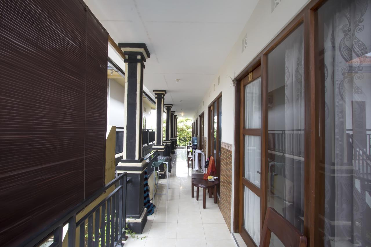 Putra Dadi Guest House Canggu Extérieur photo